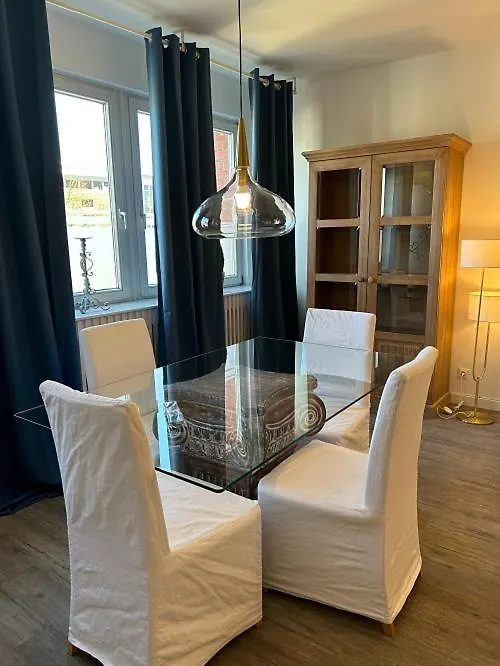 Apartment Ferienwohnung Landhaus 44 Citynah, Toskanischer Flair Hamburg